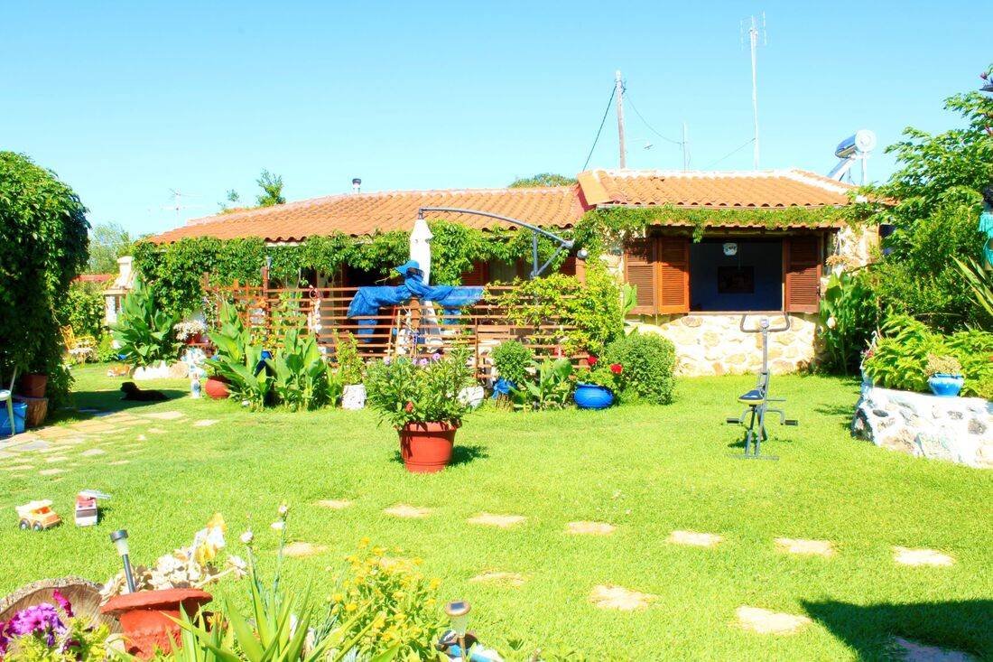 villa flowerhouse halkidiki