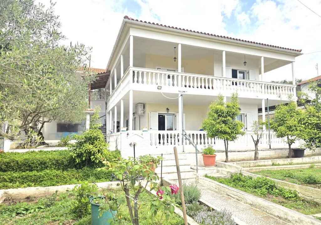 eleana's seaside villa halkidiki