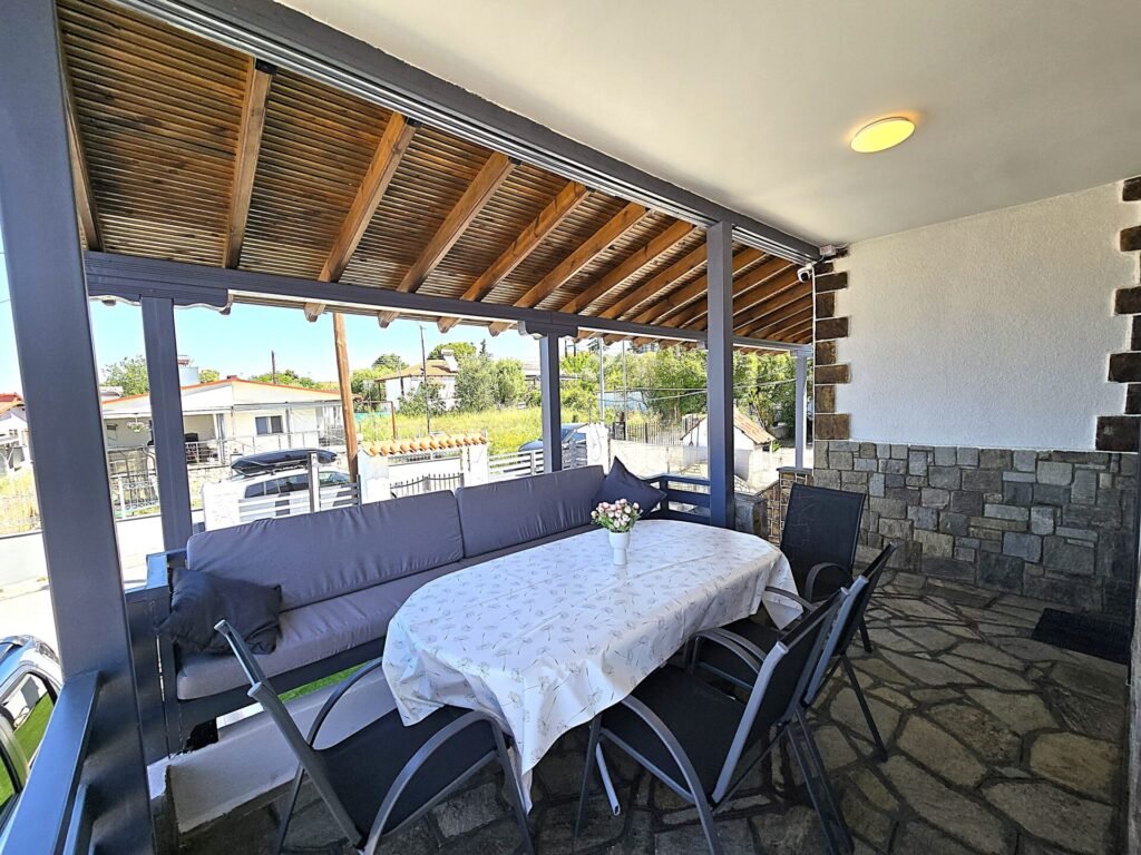 sea whisper villa halkdiki