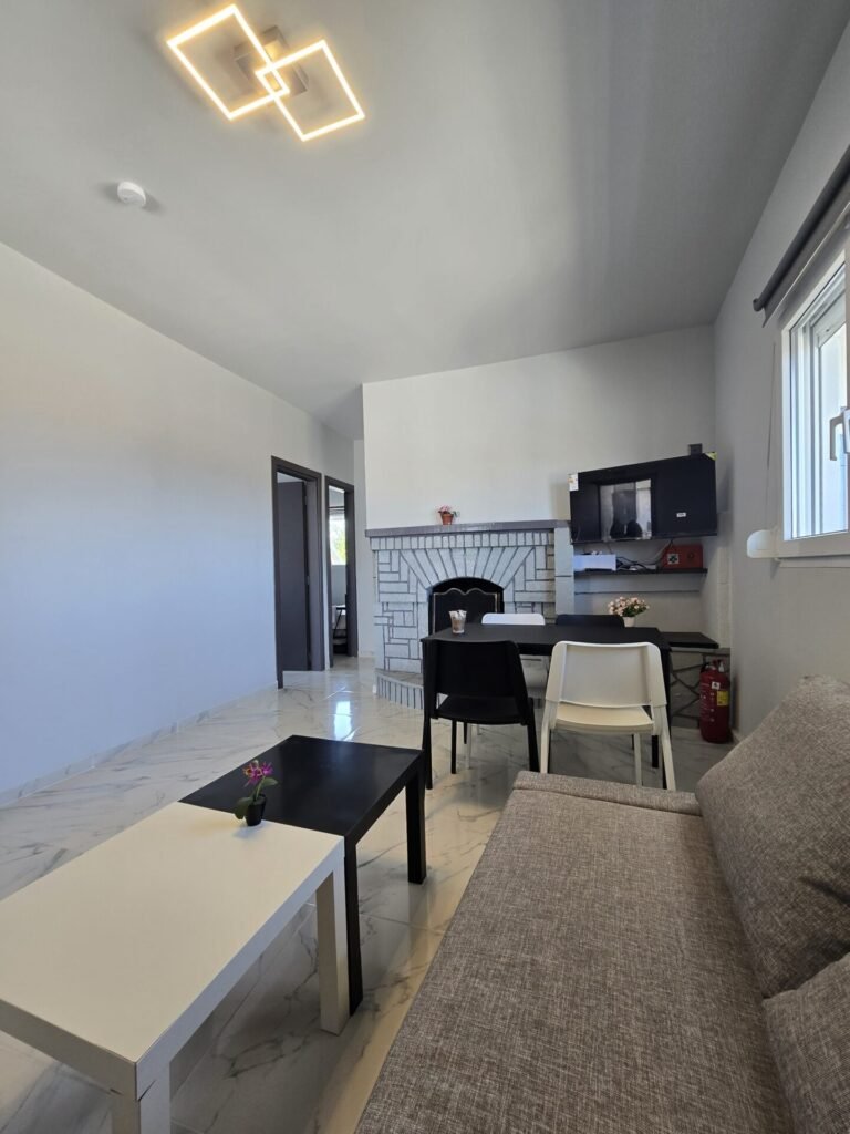 sea whisper villa halkidiki