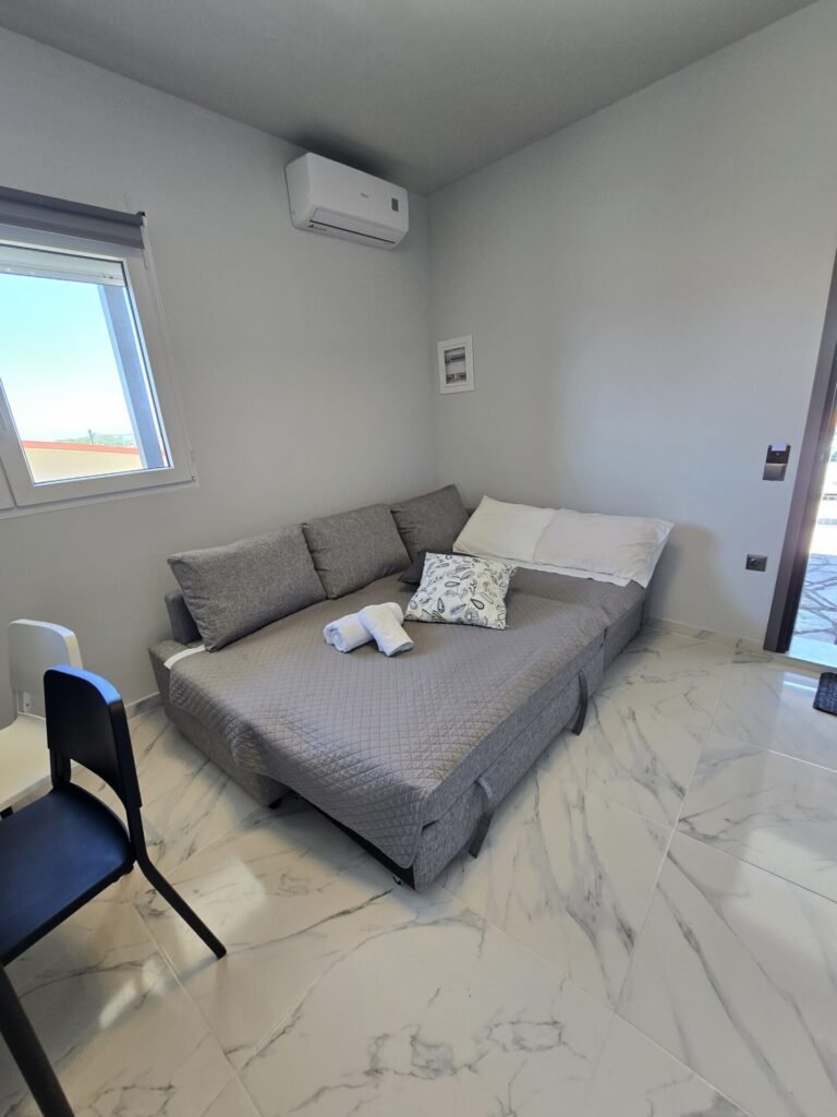 seawhisper villa