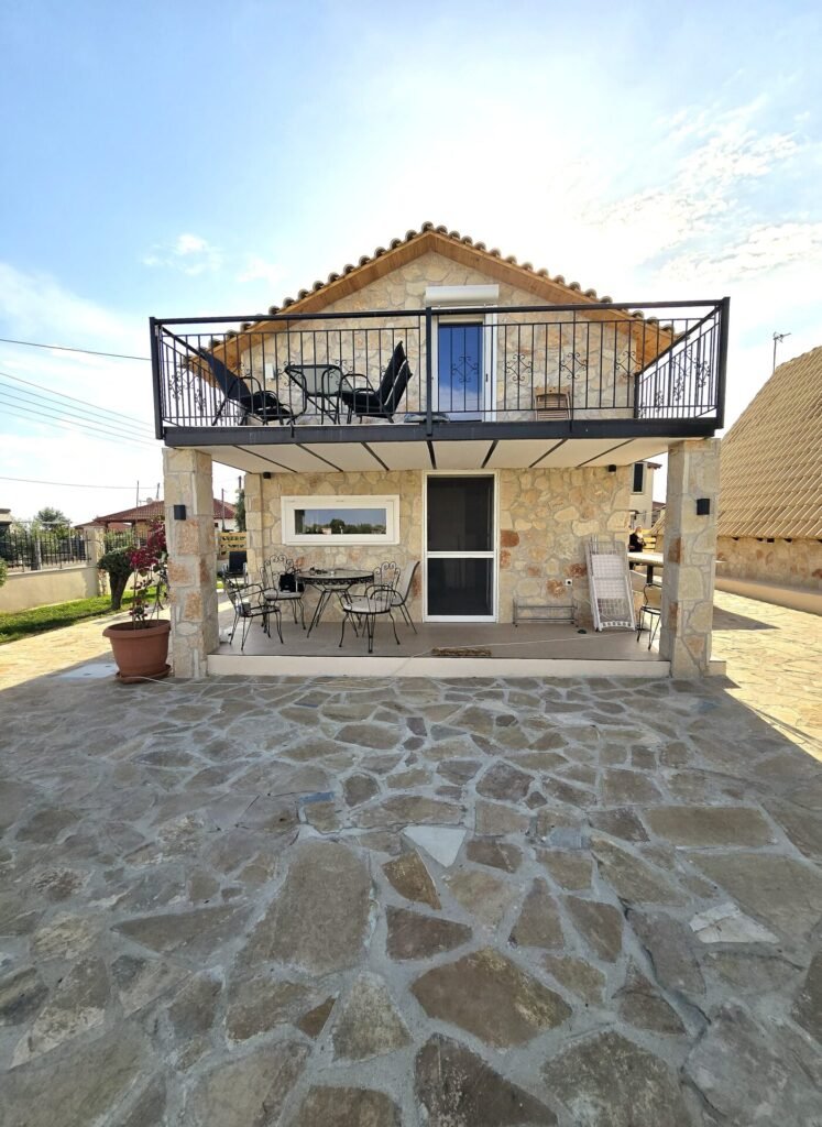 stone villa metoxi halkidiki